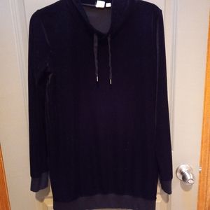 Black size small Gap pullover